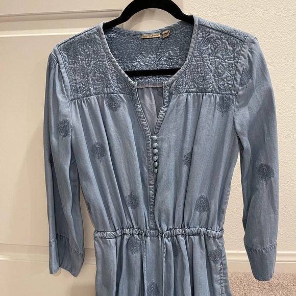 Holding Horses brand chambray dress tie waist embroidered,  size small. - Picture 8 of 14